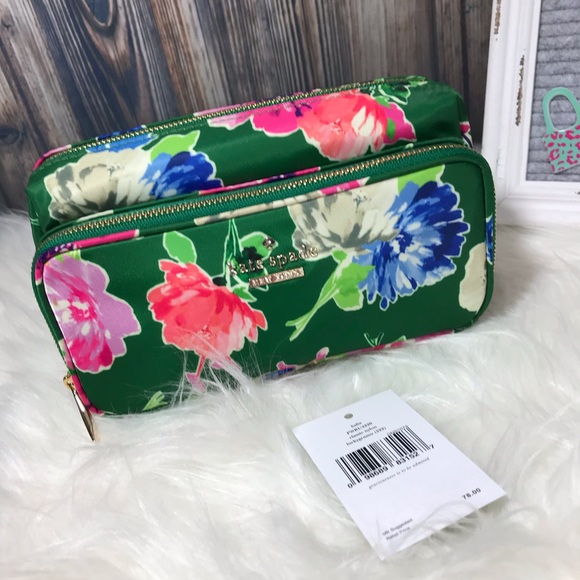 Kate Spade Classic Nylon Kalia In Lucky Green - Picture 2 of 8